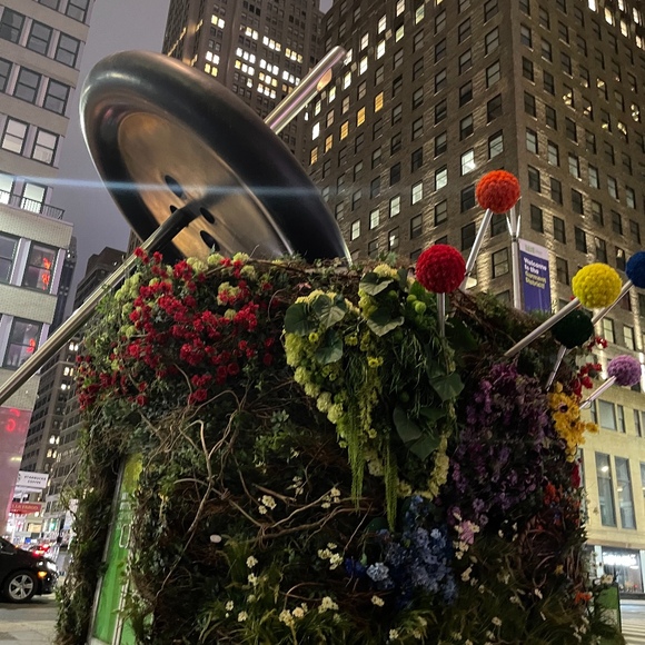 Meet your Posher, Jennifer - Picture 1 of 1